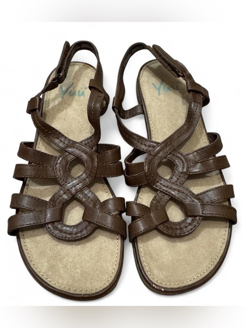 Women’s Yuu Brown sandals. Size 9